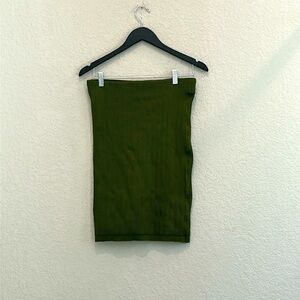 Express small textured olive green  skirt size S
